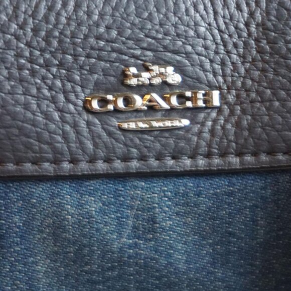 Small Coach jean duffle - Picture 3 of 5